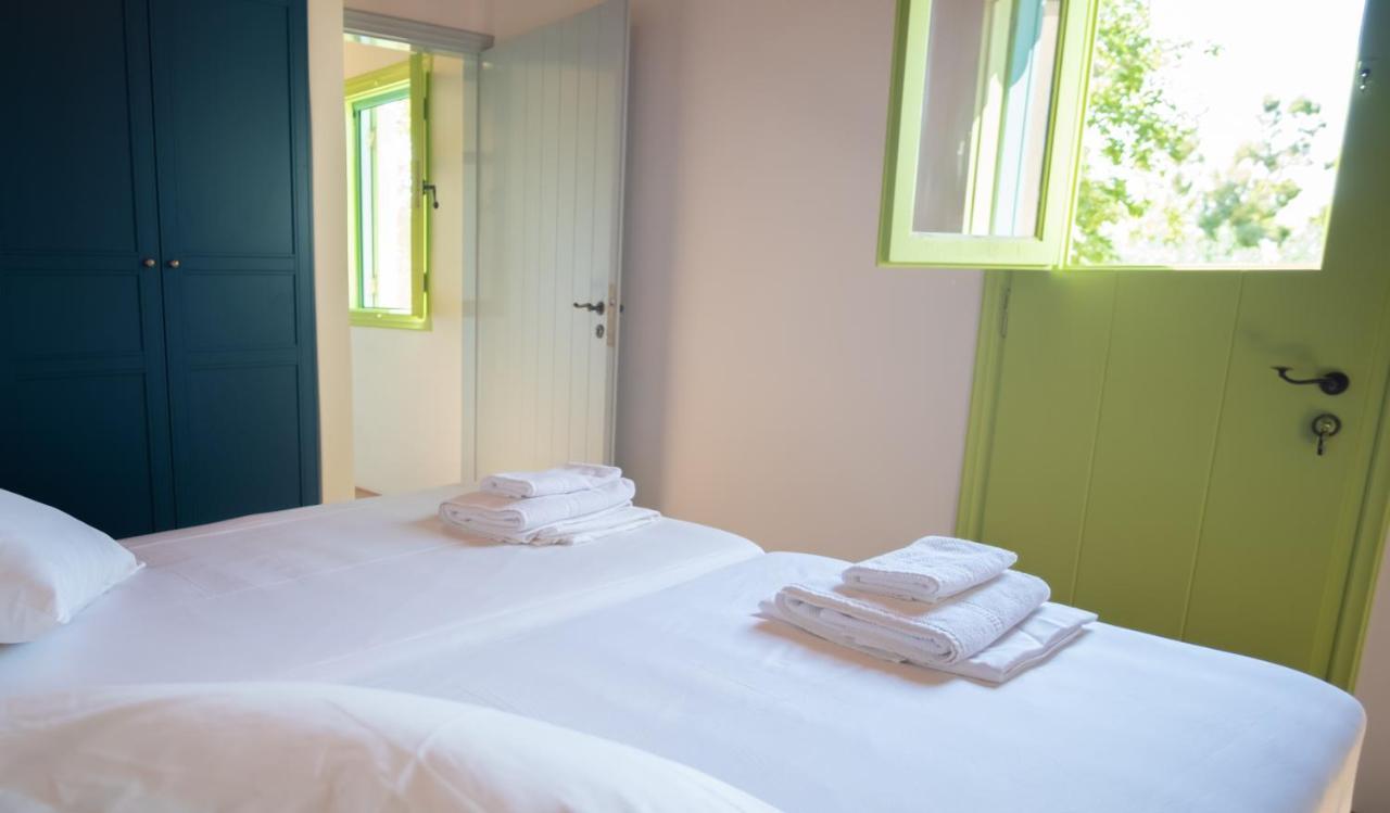 Simboro House - Kythoikies Holiday Houses Kythira Town Exterior photo